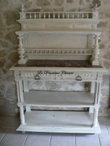Buffet painted in Annie Sloan Old White