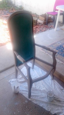 chair ready for painting